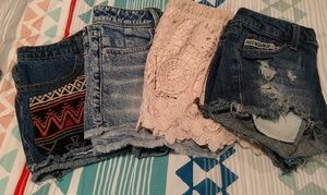 Shorty Shorts Bundle size small